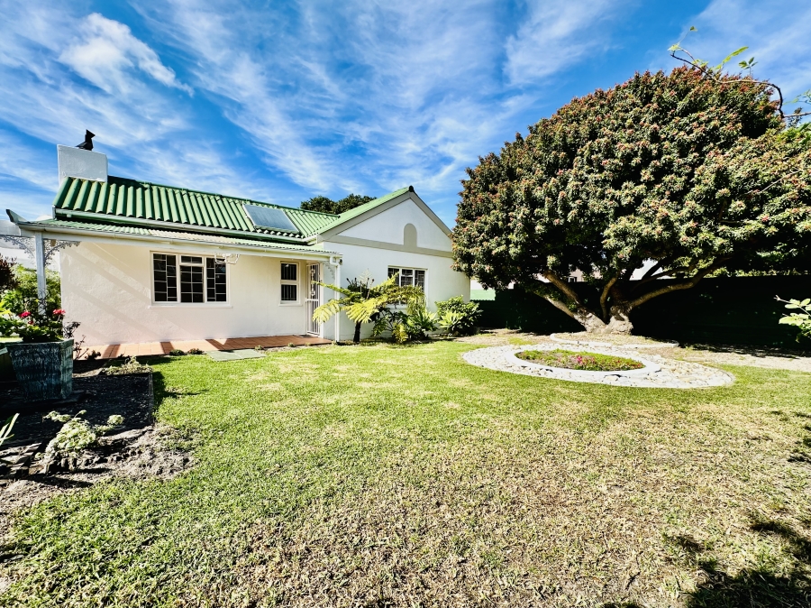 3 Bedroom Property for Sale in Westcliff Western Cape